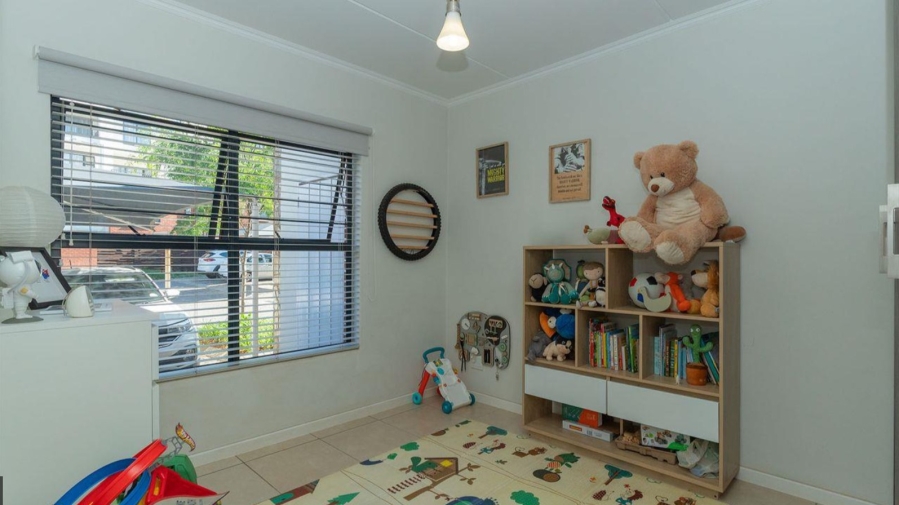 3 Bedroom Property for Sale in Greenstone Crest Gauteng
