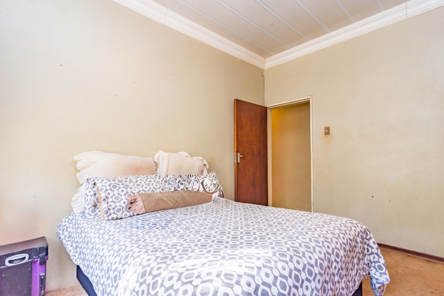 6 Bedroom Property for Sale in Meyerspark Gauteng