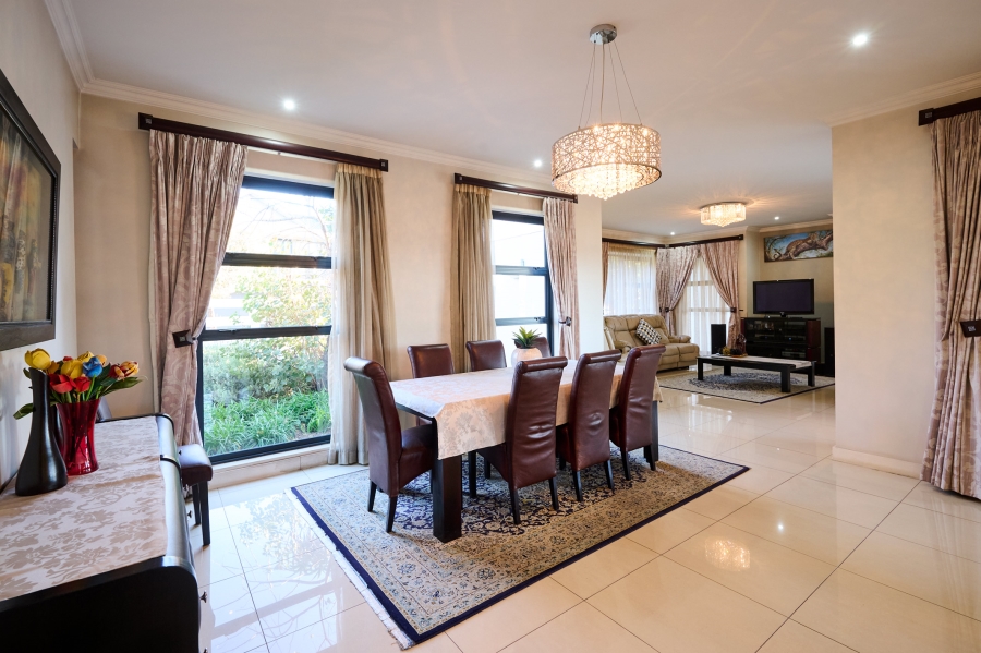 3 Bedroom Property for Sale in Waterfall Country Village Gauteng