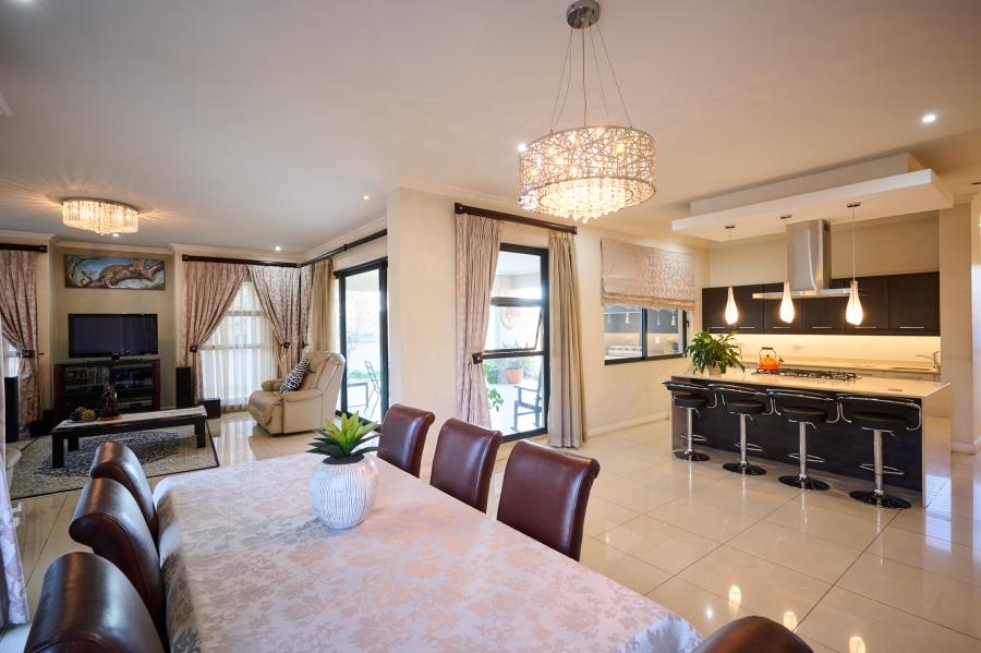 3 Bedroom Property for Sale in Waterfall Country Village Gauteng
