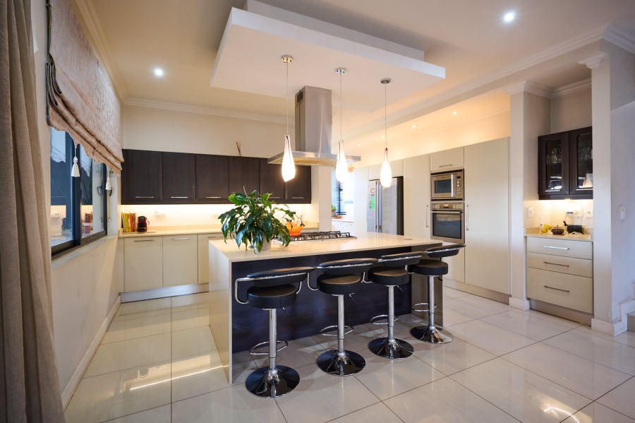 3 Bedroom Property for Sale in Waterfall Country Village Gauteng