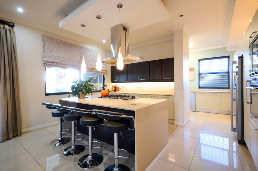 3 Bedroom Property for Sale in Waterfall Country Village Gauteng