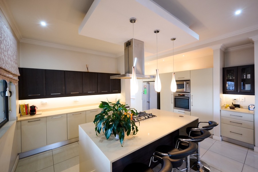 3 Bedroom Property for Sale in Waterfall Country Village Gauteng