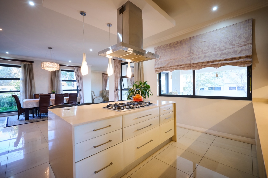 3 Bedroom Property for Sale in Waterfall Country Village Gauteng