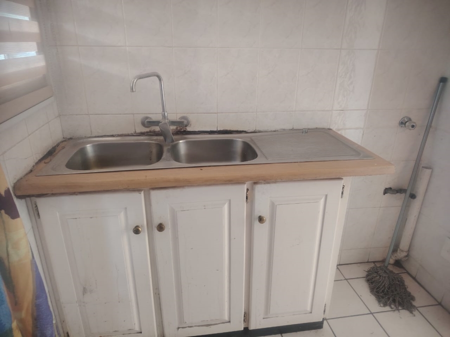 3 Bedroom Property for Sale in Hectorton Gauteng
