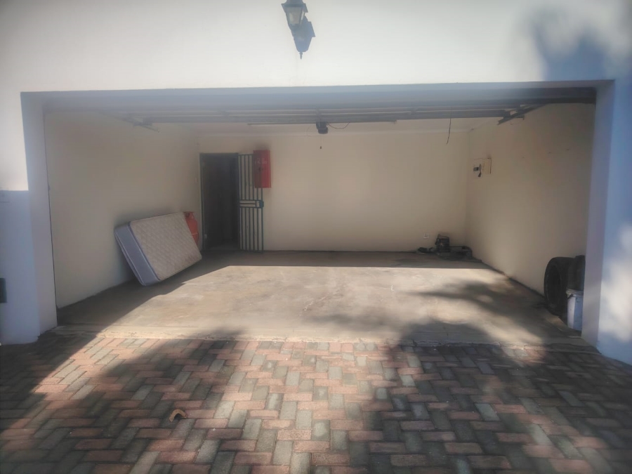 3 Bedroom Property for Sale in Hectorton Gauteng