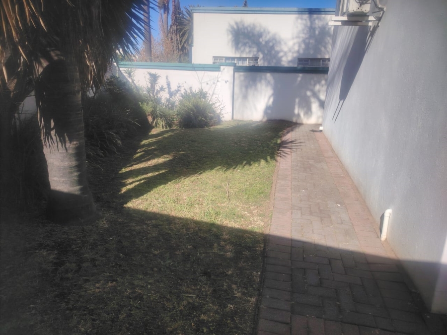 3 Bedroom Property for Sale in Hectorton Gauteng