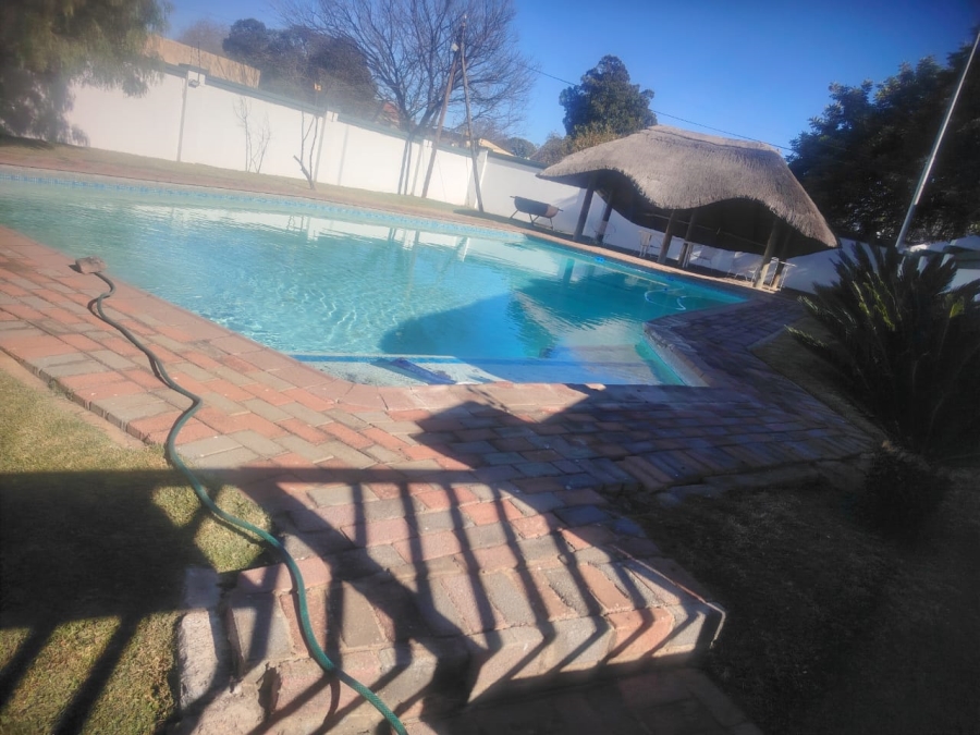 3 Bedroom Property for Sale in Hectorton Gauteng