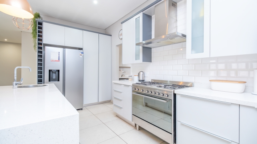 4 Bedroom Property for Sale in Midstream Ridge Gauteng