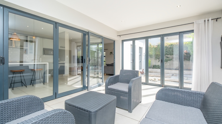 4 Bedroom Property for Sale in Midstream Ridge Gauteng