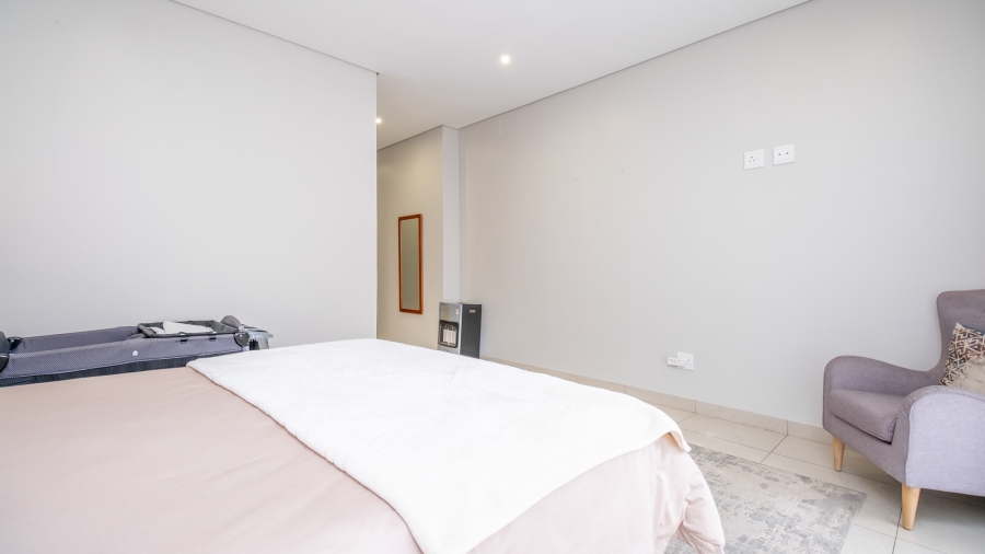 4 Bedroom Property for Sale in Midstream Ridge Gauteng