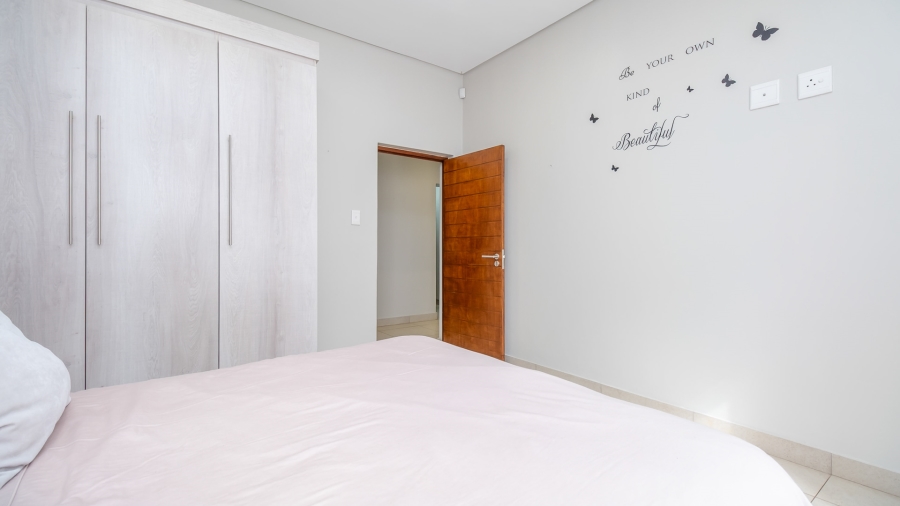 4 Bedroom Property for Sale in Midstream Ridge Gauteng
