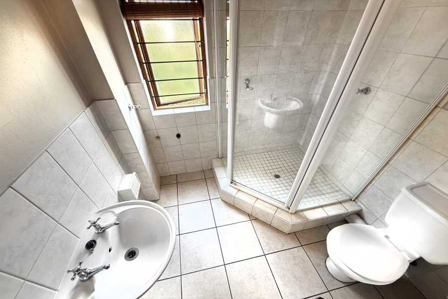 2 Bedroom Property for Sale in Bryanston Gauteng