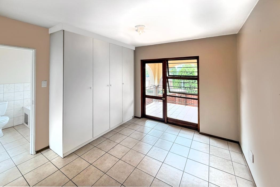 2 Bedroom Property for Sale in Bryanston Gauteng