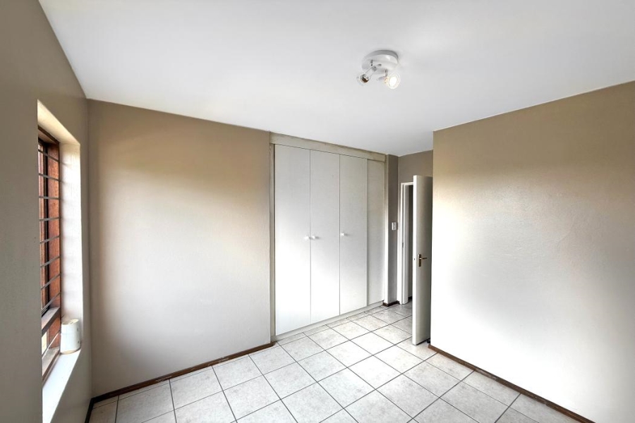 2 Bedroom Property for Sale in Bryanston Gauteng