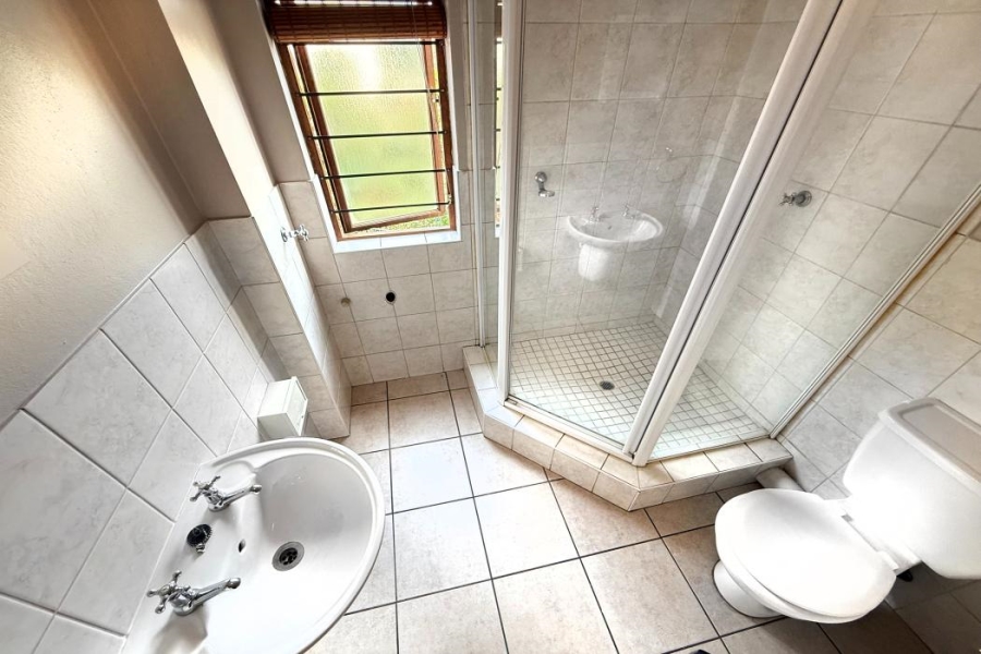 2 Bedroom Property for Sale in Bryanston Gauteng