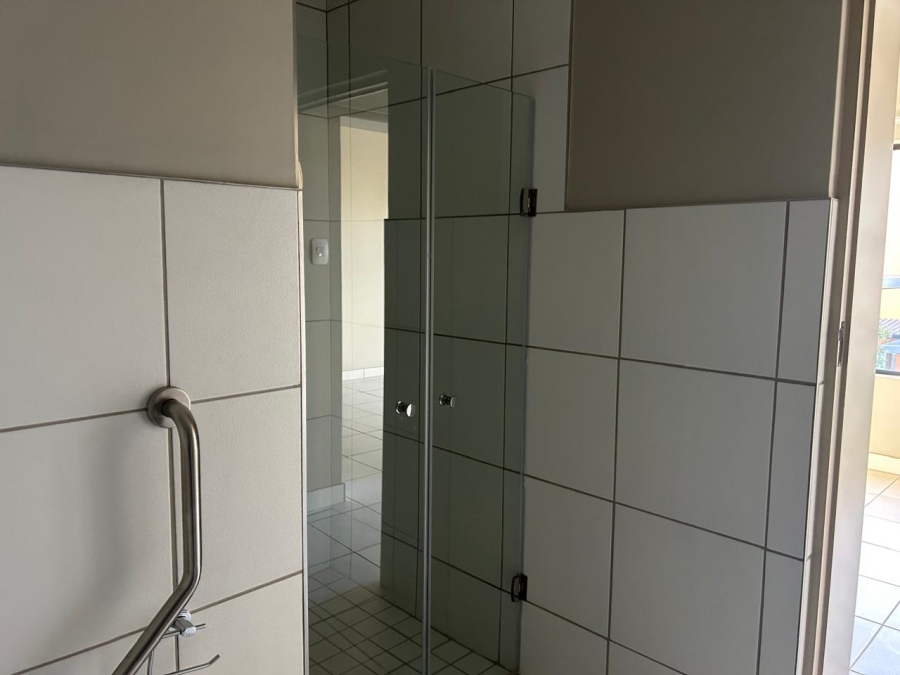 1 Bedroom Property for Sale in Montana Gauteng