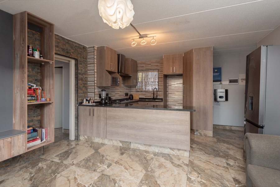 1 Bedroom Property for Sale in Alan Manor Gauteng