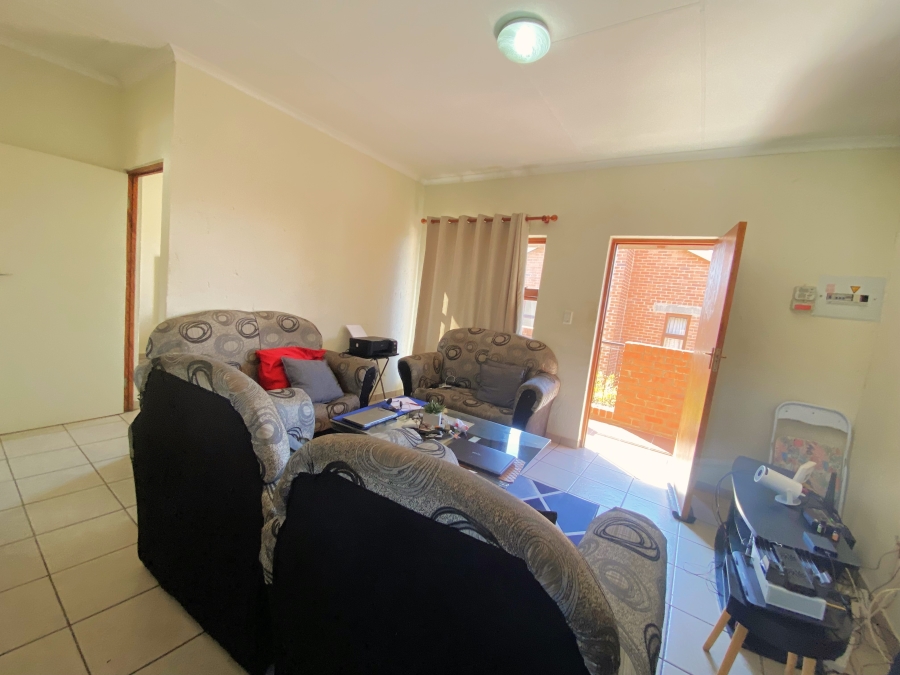 2 Bedroom Property for Sale in Amorosa Gauteng