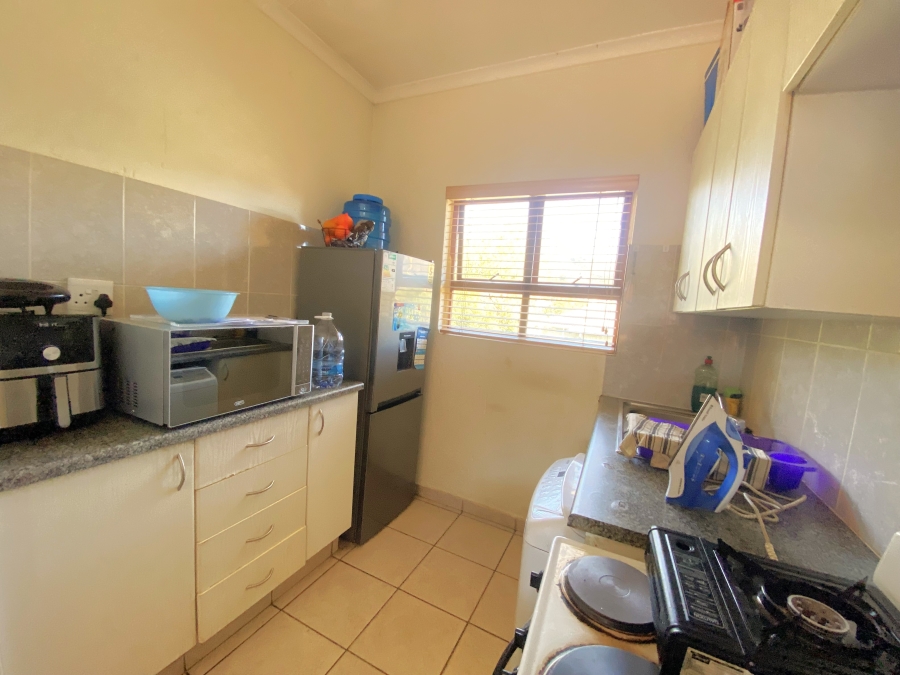 2 Bedroom Property for Sale in Amorosa Gauteng