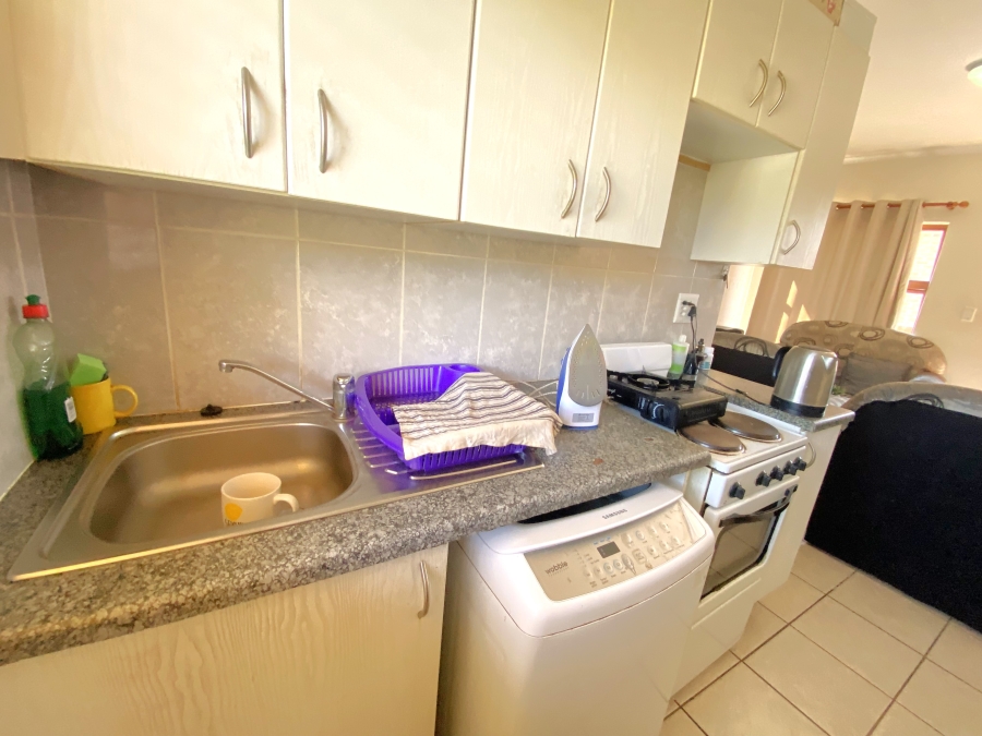 2 Bedroom Property for Sale in Amorosa Gauteng