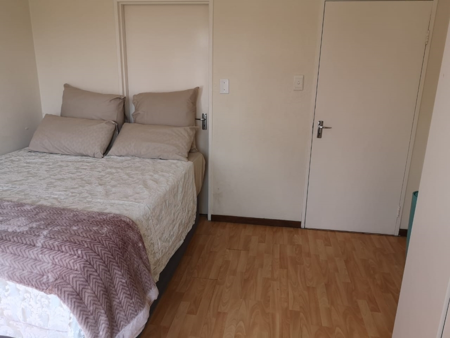 To Let 1 Bedroom Property for Rent in Bedfordview Gauteng
