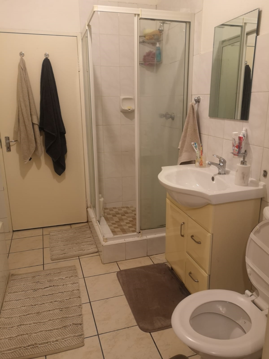 To Let 1 Bedroom Property for Rent in Bedfordview Gauteng