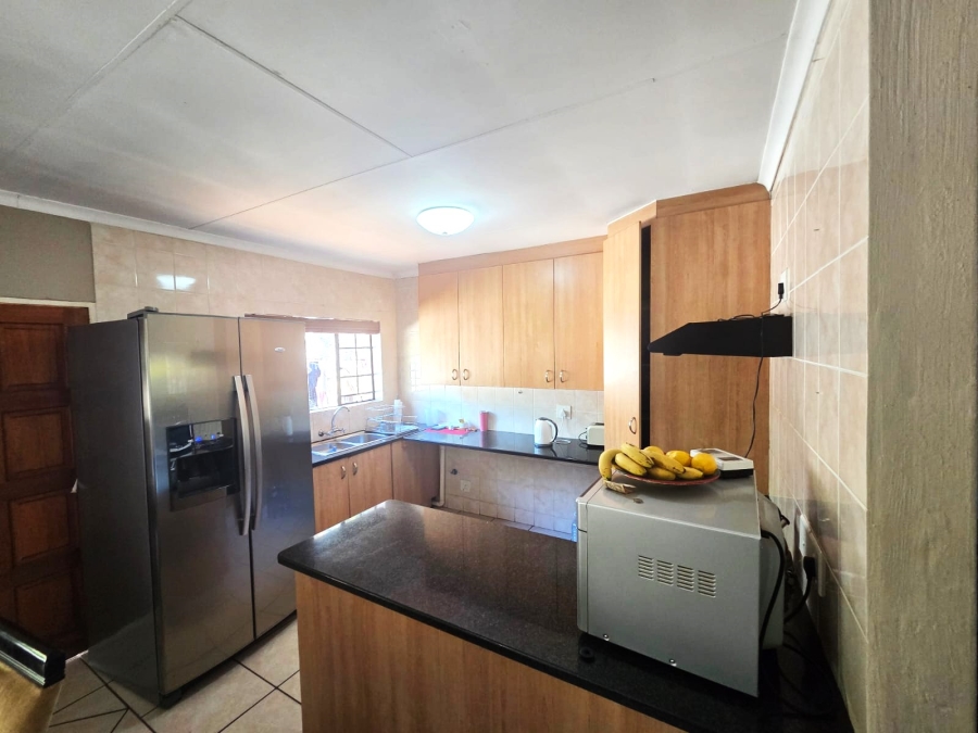 To Let 3 Bedroom Property for Rent in Montana Gauteng