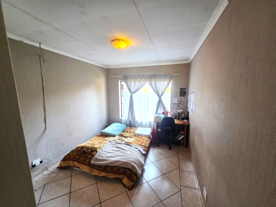 To Let 3 Bedroom Property for Rent in Montana Gauteng