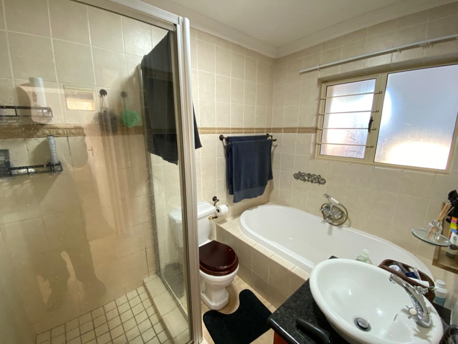 To Let 2 Bedroom Property for Rent in Olympus AH Gauteng