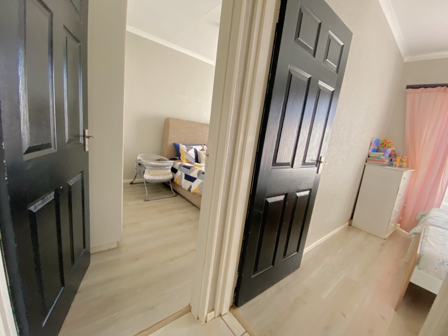 2 Bedroom Property for Sale in Amorosa Gauteng