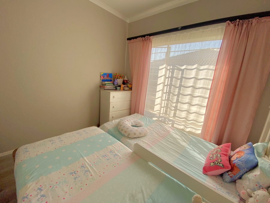 2 Bedroom Property for Sale in Amorosa Gauteng