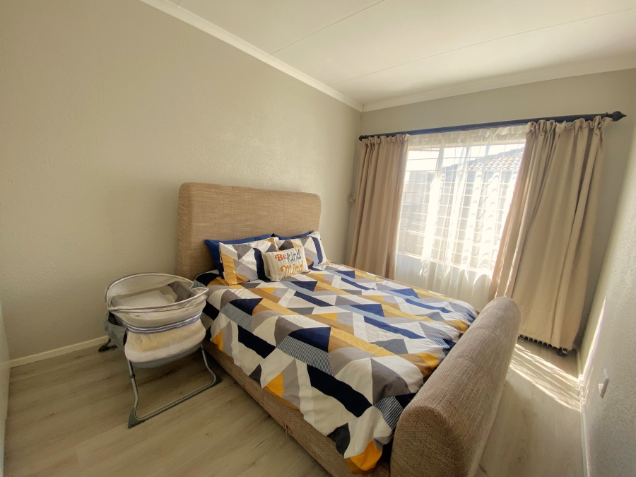 2 Bedroom Property for Sale in Amorosa Gauteng