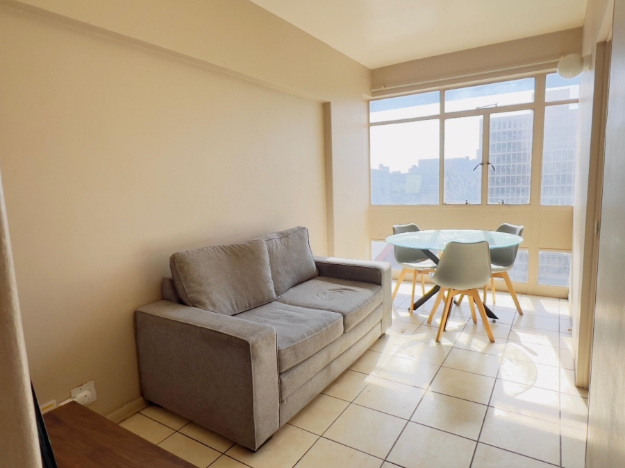 1 Bedroom Property for Sale in Newtown Gauteng
