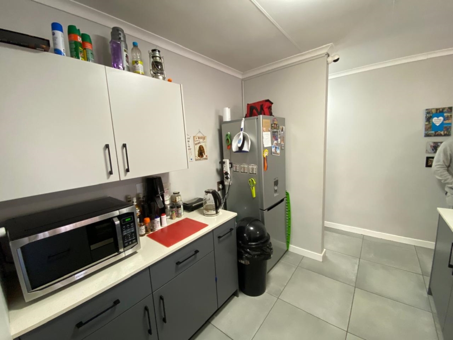 To Let 3 Bedroom Property for Rent in Faerie Glen Gauteng