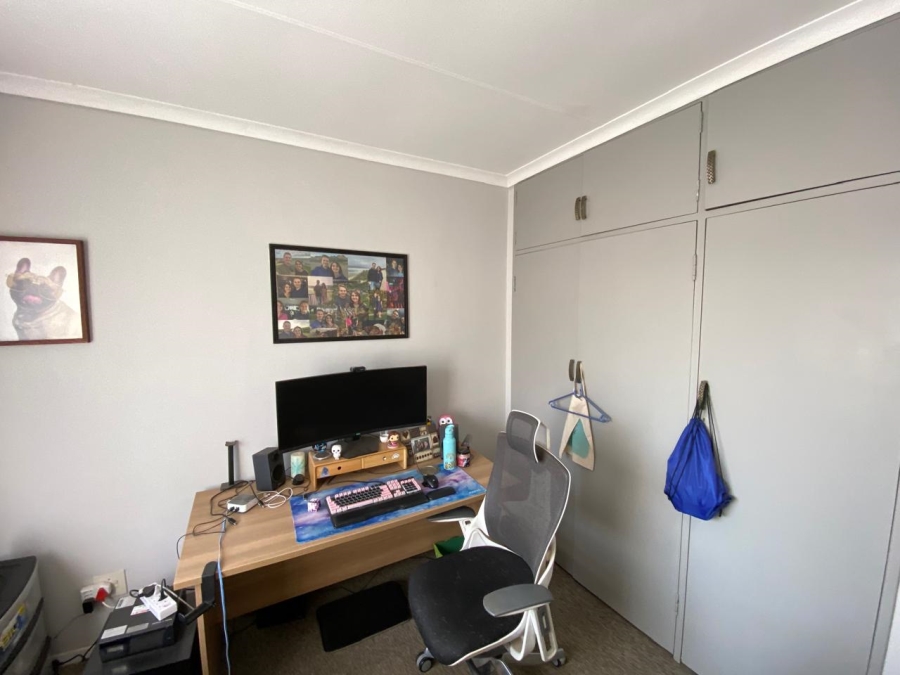 To Let 3 Bedroom Property for Rent in Faerie Glen Gauteng
