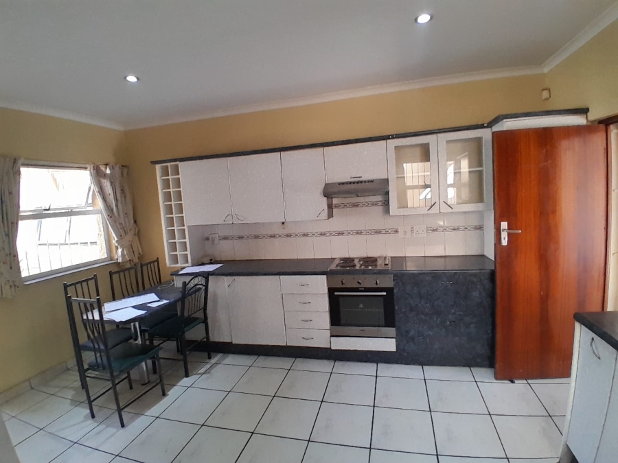 3 Bedroom Property for Sale in Edenvale Central Gauteng