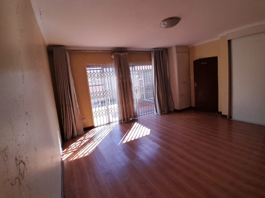 3 Bedroom Property for Sale in Edenvale Central Gauteng
