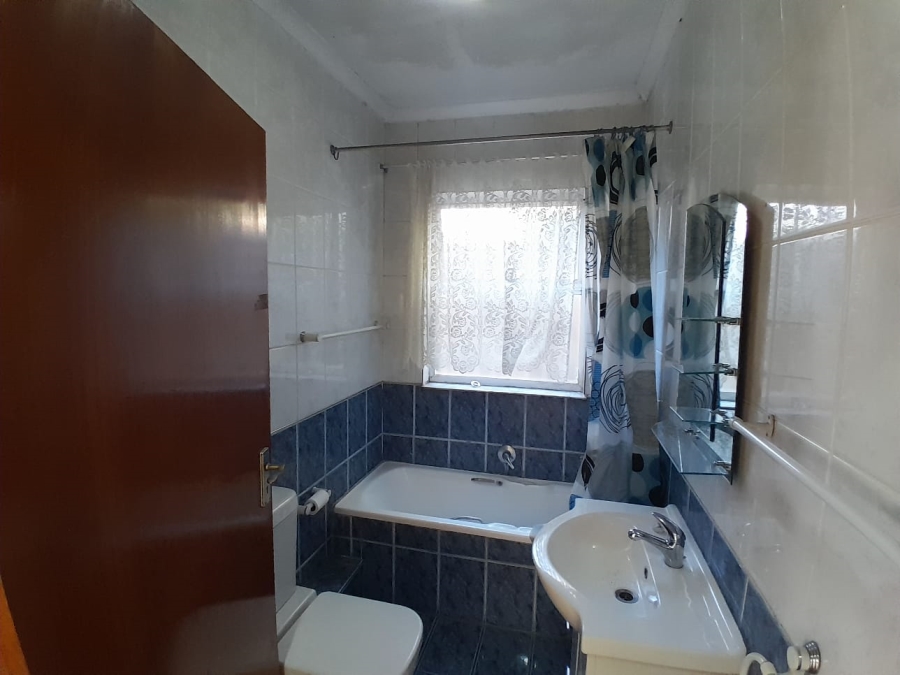 3 Bedroom Property for Sale in Edenvale Central Gauteng