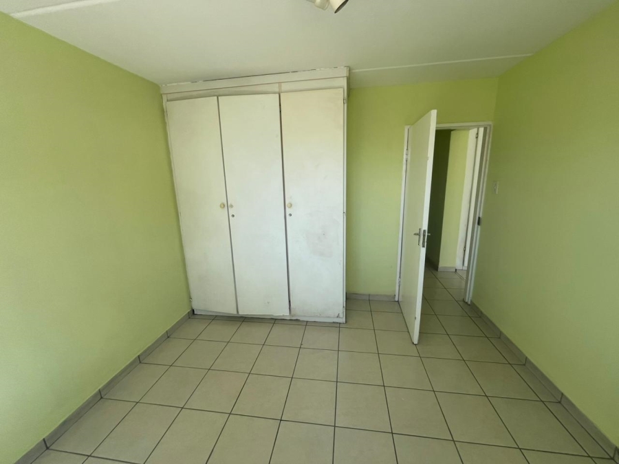 To Let 2 Bedroom Property for Rent in Alan Manor Gauteng