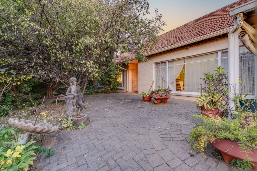 4 Bedroom Property for Sale in Ferndale Gauteng
