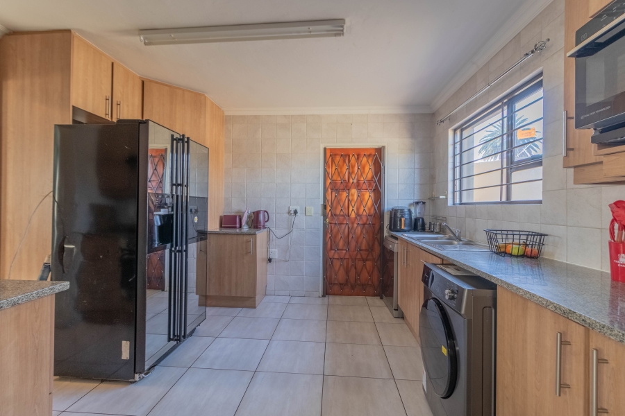 3 Bedroom Property for Sale in Edendale Gauteng