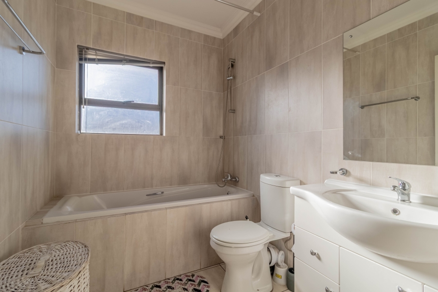 3 Bedroom Property for Sale in Edendale Gauteng