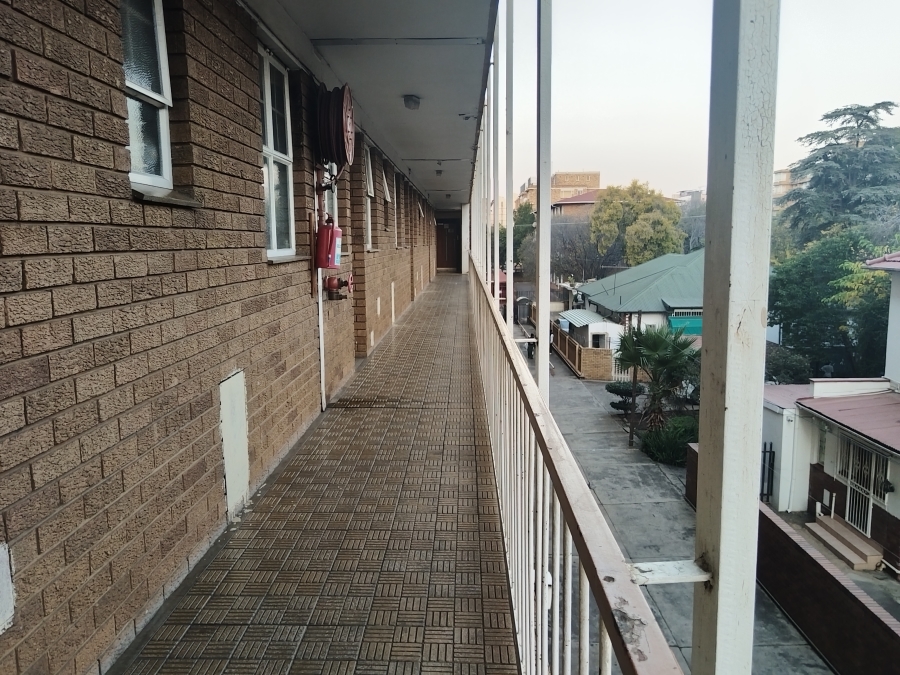 2 Bedroom Property for Sale in Sunnyside Gauteng