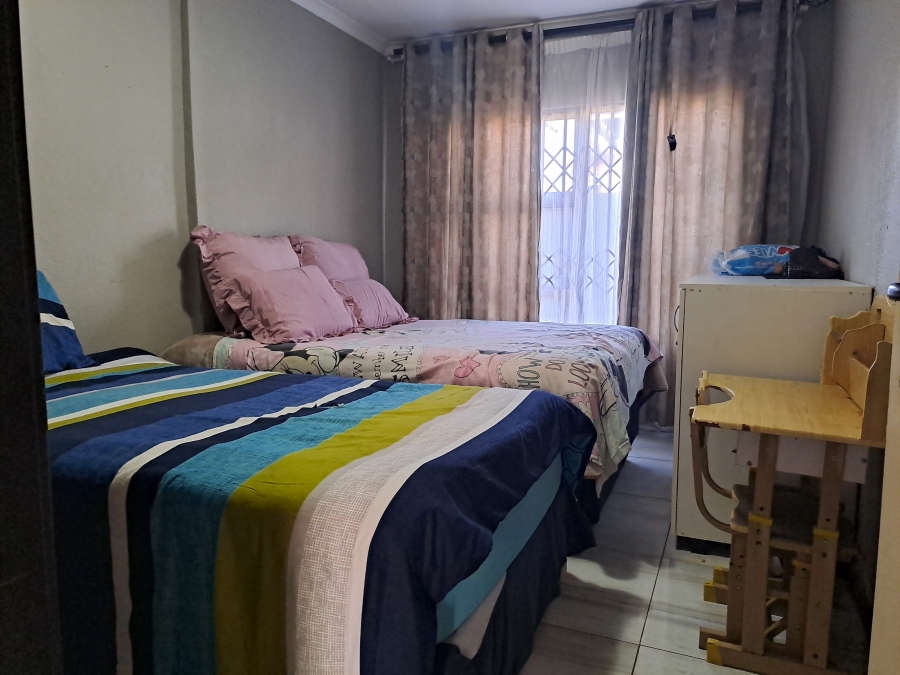 3 Bedroom Property for Sale in Dawn Park Gauteng