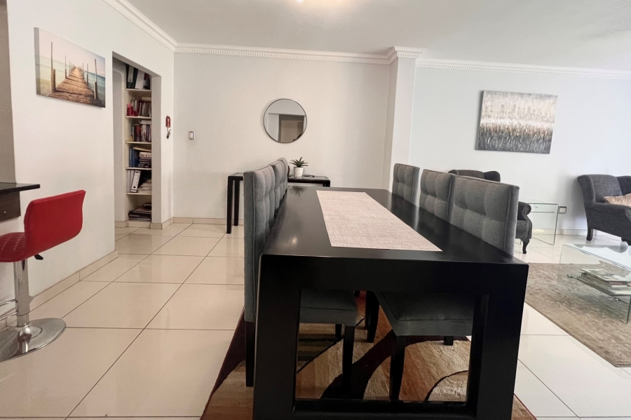 2 Bedroom Property for Sale in Atholl Gauteng