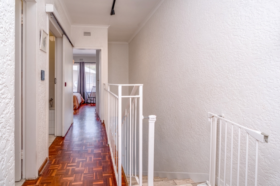 2 Bedroom Property for Sale in Robindale Gauteng