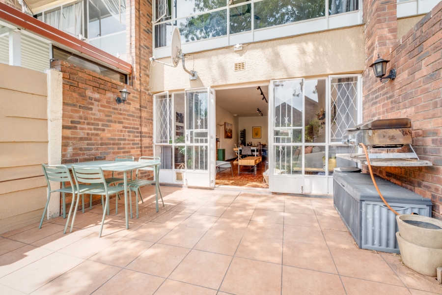 2 Bedroom Property for Sale in Robindale Gauteng
