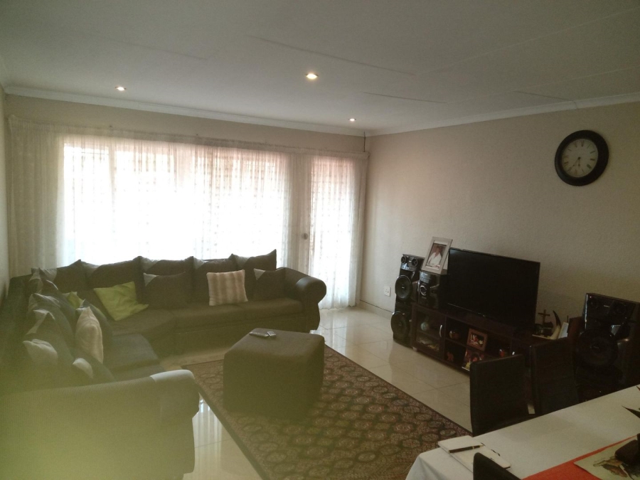 2 Bedroom Property for Sale in Ferndale Gauteng