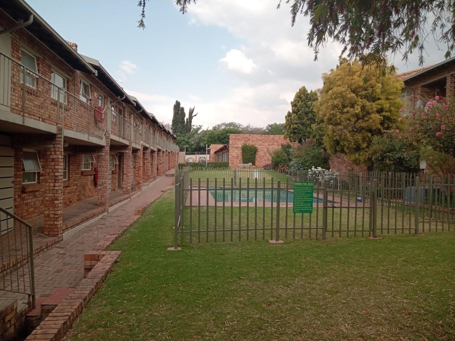 2 Bedroom Property for Sale in Ferndale Gauteng